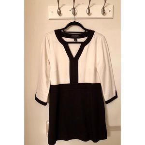 White House Black Market Tunic